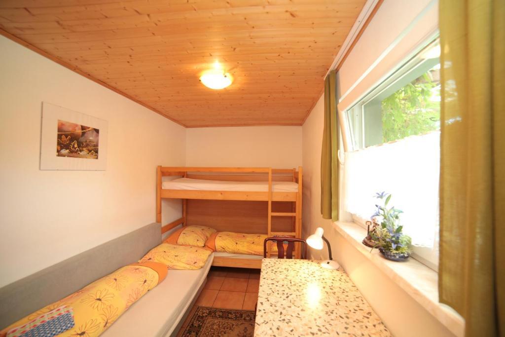 Pension U Kastanu Karlovy Vary Oda fotoğraf