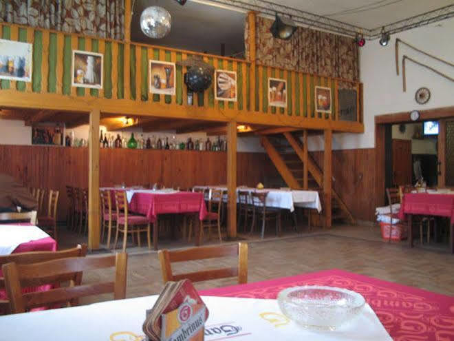 Pension U Kastanu Karlovy Vary Dış mekan fotoğraf
